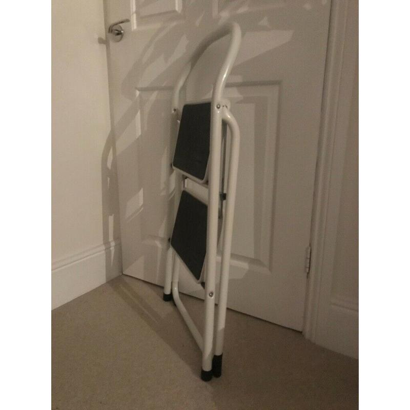 Brabantia 2 Step Ladder