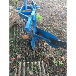 Single furrow plough